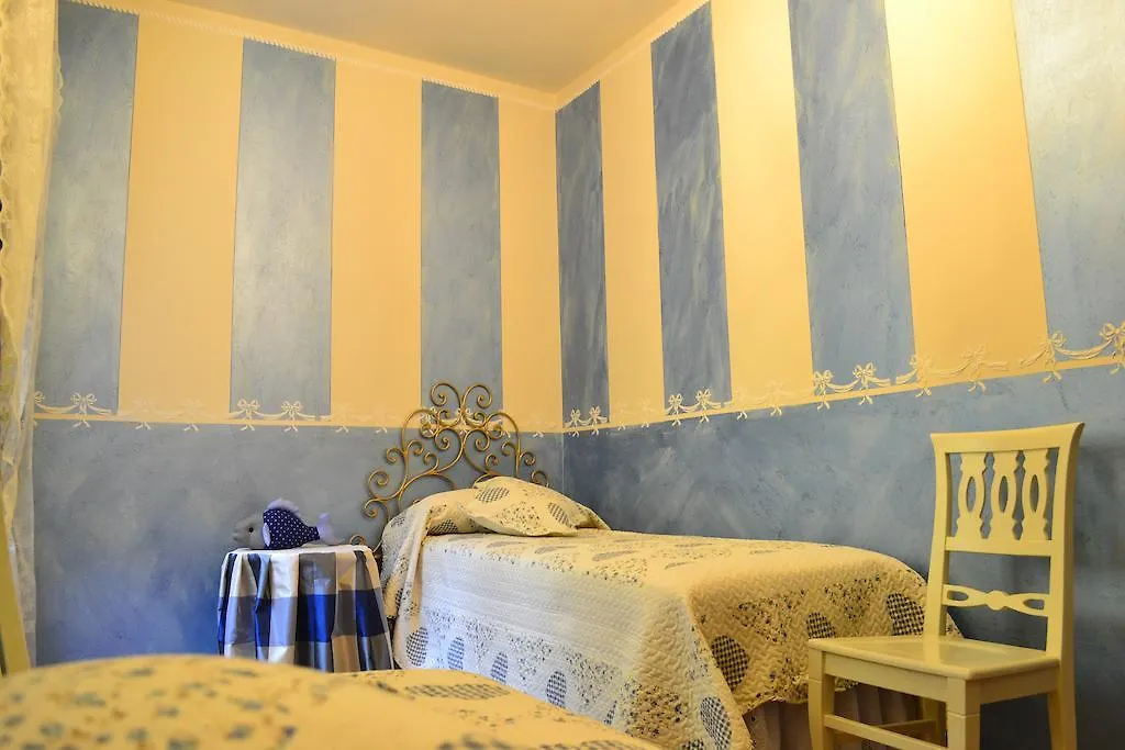 Relais De La Place Desenzano del Garda 0*,