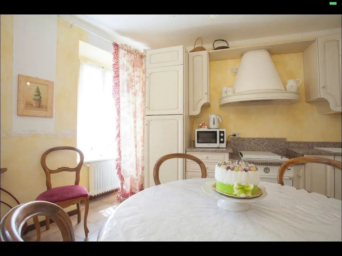 Relais De La Place Desenzano del Garda Italia